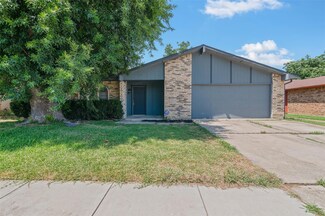 2225 Pennington Dr, Arlington, TX 76014