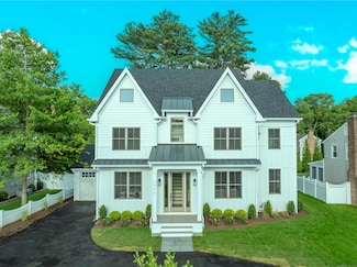 1846 Mill Plain Rd, Fairfield, CT 06824