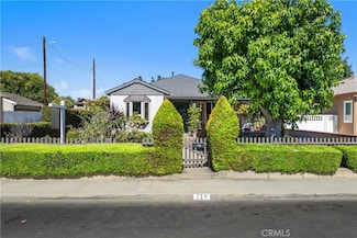 719 S Amstutz Ave, Anaheim, CA 92802