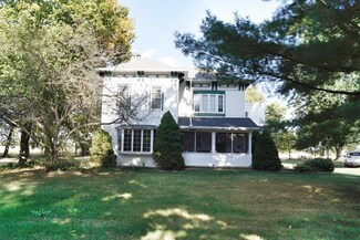 6056 River Rd, Radnor, OH 43066