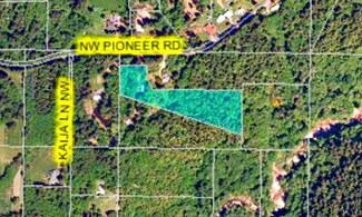 10643 NW Pioneer Rd, Seabeck, WA 98380