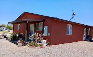 22750 Pacific St, Congress, AZ 85332