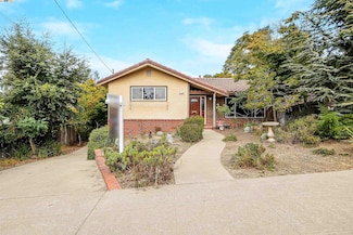 3246 Saddle Dr, Hayward, CA 94541