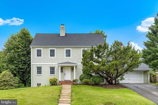 404 Crown View Dr, Alexandria, VA 22314