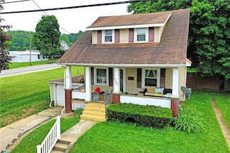 1107 W Ridge Ave, Sharpsville, PA 16150
