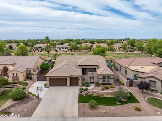 654 E County Down Dr, Chandler, AZ 85249