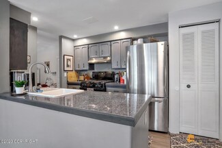 3364 Monticello Ct Unit 5H, Anchorage, AK 99503