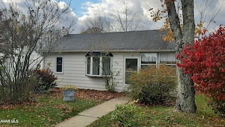 104 Ash Rd, Cresson, PA 16630