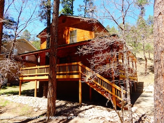 320 Flume Canyon Dr, Ruidoso, NM 88345