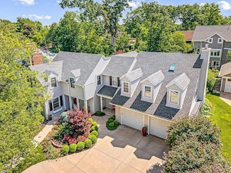 811 Paris Ave, Rockford, IL 61107