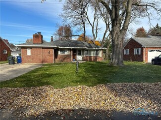 3214 Muirfield Ave, Toledo, OH 43614