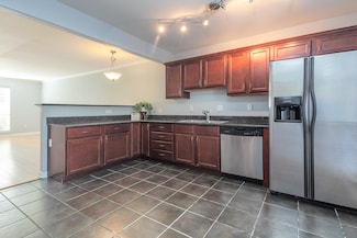 2665 Central Terrace Unit 31, Memphis, TN 38111