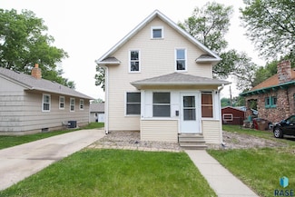 1915 S Walts Ave, Sioux Falls, SD 57105