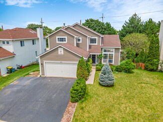 2050 Brittany Bend, Lake In the Hills, IL 60156