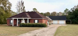 6902 Tanner Williams Rd, Lucedale, MS 39452