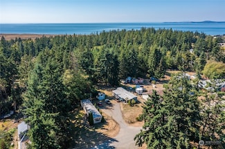 4317 & 4319 Noisey Cir, Oak Harbor, WA 98277