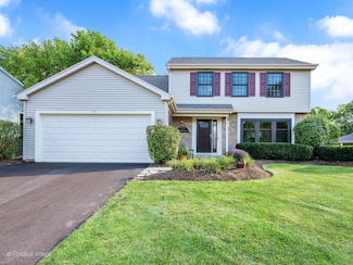 27W191 Virginia St, Winfield, IL 60190