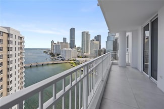 801 Brickell Key Blvd Unit 2203, Miami, FL 33131
