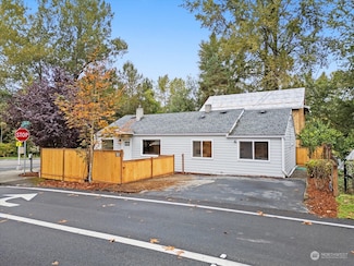 12404 NE 95th St, Kirkland, WA 98033