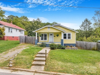 100 Bradley St, Asheville, NC 28806