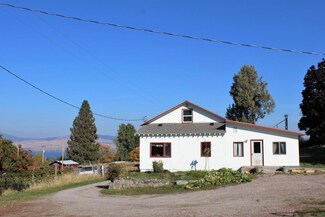 1602 11th Ave E, Polson, MT 59860
