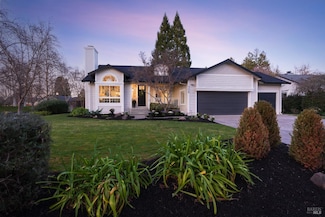 305 Windflower Ct, Windsor, CA 95492