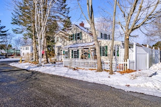 5 Robinson Ave, Brunswick, ME 04011