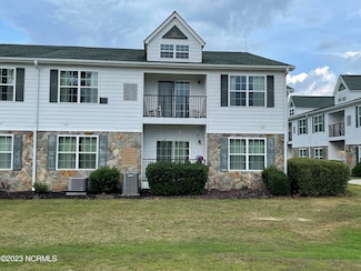 522 Little River Farm Blvd Unit C205, Carthage, NC 28327