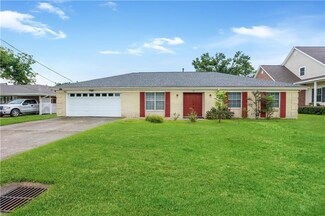 561 Spruce St, Norco, LA 70079