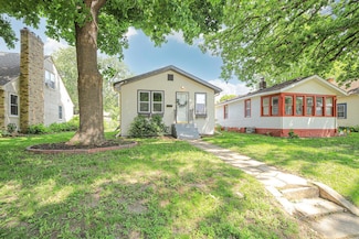 3234 Washburn Ave N, Minneapolis, MN 55412