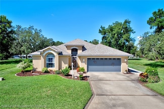 3016 Oakhill Dr, Avon Park, FL 33825