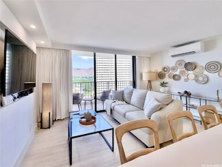 201 Ohua Ave Unit 1503, Honolulu, HI 96815