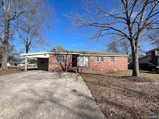120 Raymond St SW, Decatur, AL 35601
