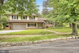10 E Ridge St, Carlisle, PA 17013