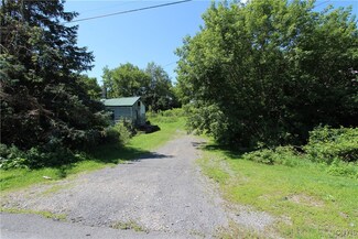 33 N Broad St, Carthage, NY 13619