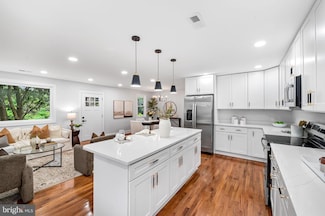 6751 White Rock Rd, Sykesville, MD 21784