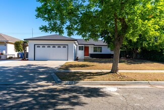 708 E San Jose Ave, Fresno, CA 93710