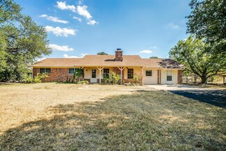 4916 Conveyor Dr, Cleburne, TX 76031