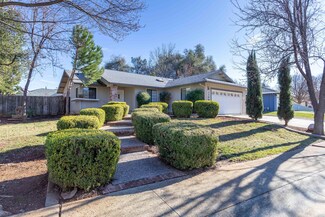 3309 Flintwood Way, Redding, CA 96002
