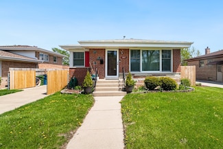 9613 S Knox Ave, Oak Lawn, IL 60453