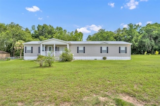 225 Folklore Dr, Satsuma, FL 32189