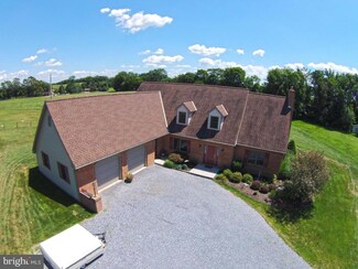 324 King St, Myerstown, PA 17067