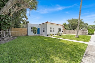 436 Evergreen Dr, West Palm Beach, FL 33403