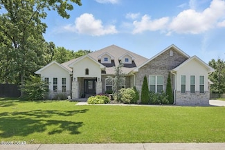 104 Van Dusen Ln, Carl Junction, MO 64834