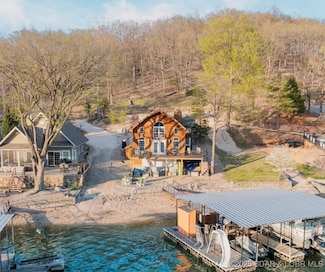 327 Lighthouse Cove Cir, Gravois Mills, MO 65037