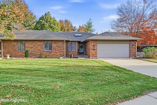 3416 Augusta Dr, Columbia, MO 65203