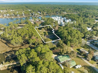 62 W Wilson St, Santa Rosa Beach, FL 32459