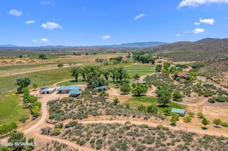 5500 S Four Cross Ranch Ln, Skull Valley, AZ 86338
