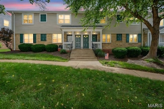1416 Peacock Ln, Saint Louis, MO 63144