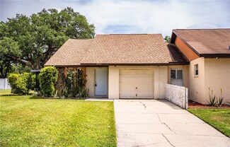 5058 Cimarron Dr, Lakeland, FL 33813